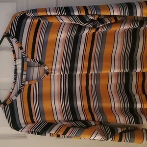 Womens 2x plus size  Bobbie Brooks 3/4 length sleeve top